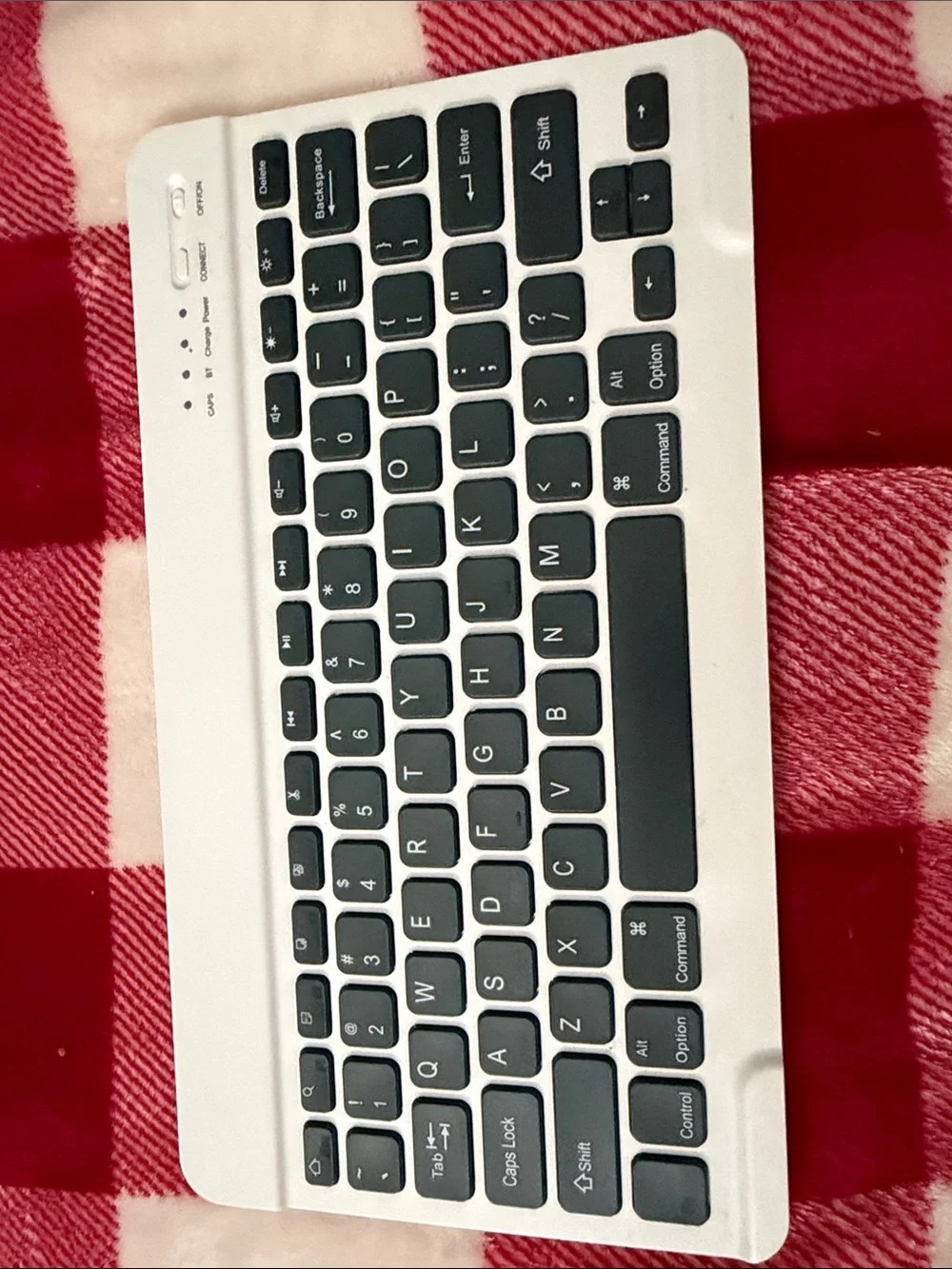 Wireless Bluetooth Keyboard - White & Black
